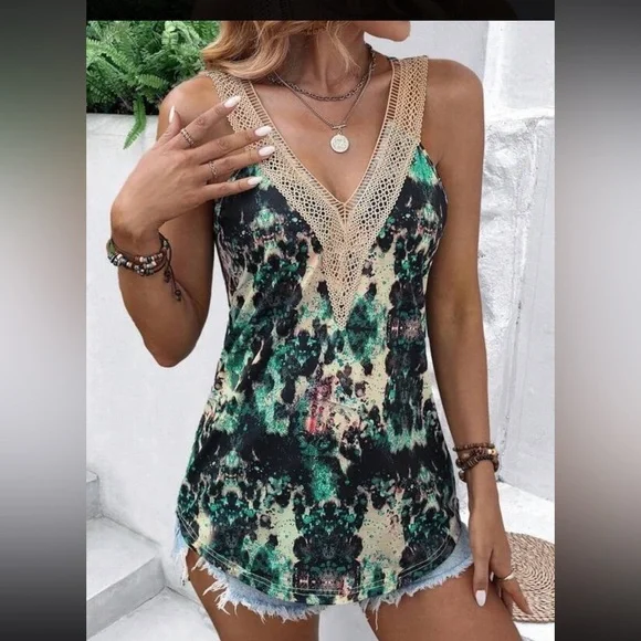 Brand new Teal Leopard Tan Lace Vneck Tank! - Picture 5 of 12